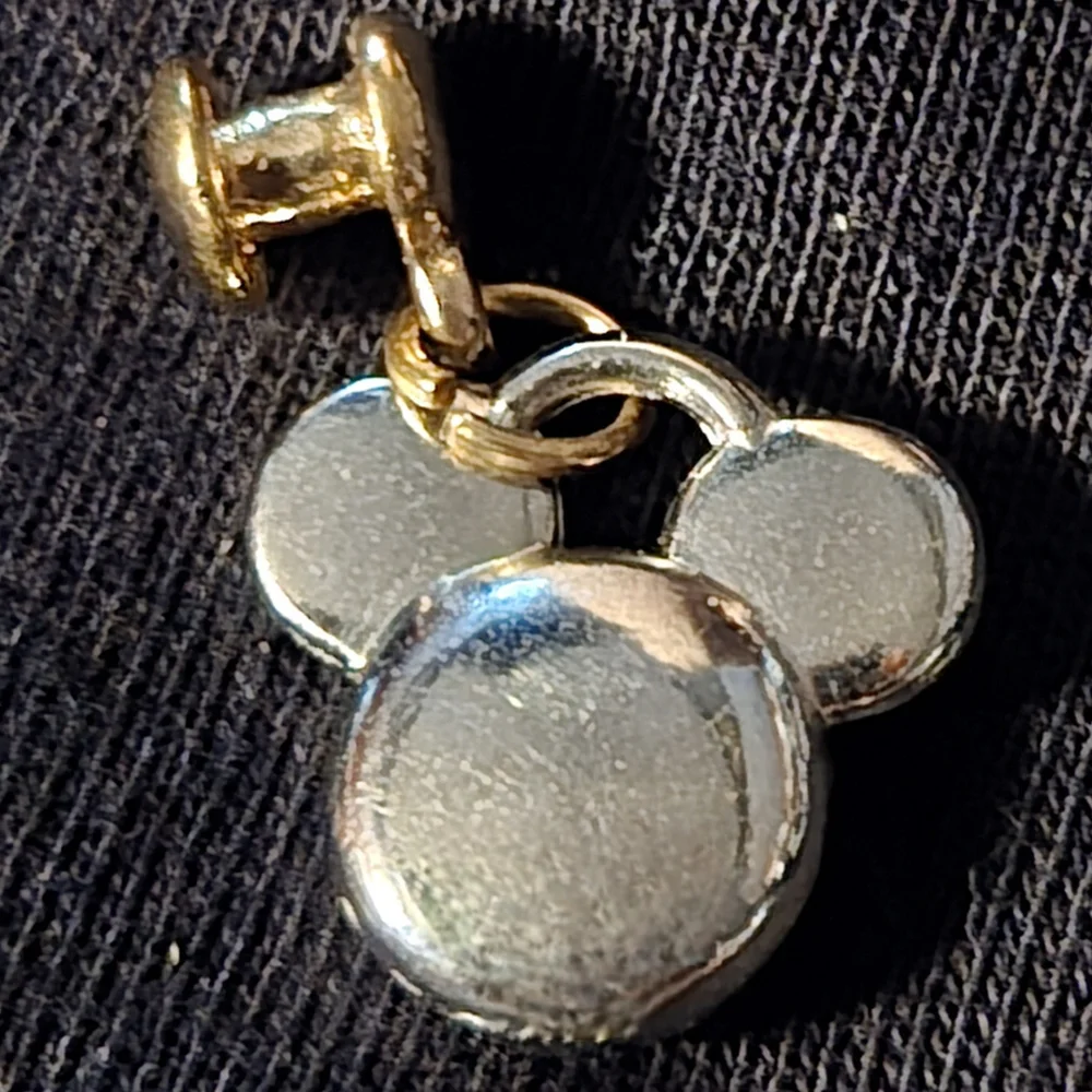 NEW Minnie Mouse Mirrored Phone Grip & Smart Watch Charm